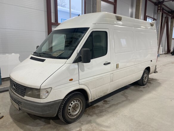 1998 Mercedes-Benz Sprinter, белый, 1150000 рублей - вид 8