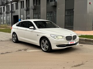 2011 BMW 5 серии Gran Turismo 530d xDrive VI (F10/F11/F07), белый, 1990000 рублей, вид 3