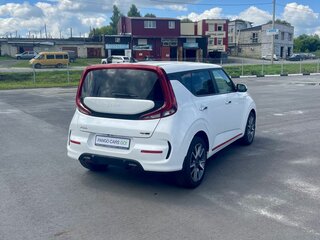 2022 Kia Soul III, белый, 2090000 рублей, вид 3