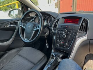 2013 Opel Astra J Рестайлинг, чёрный, 630000 рублей, вид 5