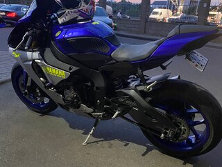 2016 Yamaha YZF-R1, синий, 1366677 рублей, вид 4