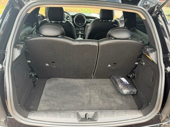 2016 Mini Hatch Cooper SD III (F55/F56), чёрный, 2600000 рублей - вид 8