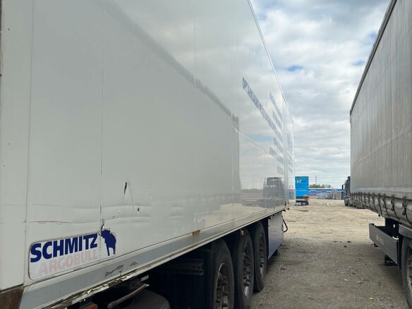 2011 Schmitz Cargobull SKO, белый, 3300000 рублей - вид 11