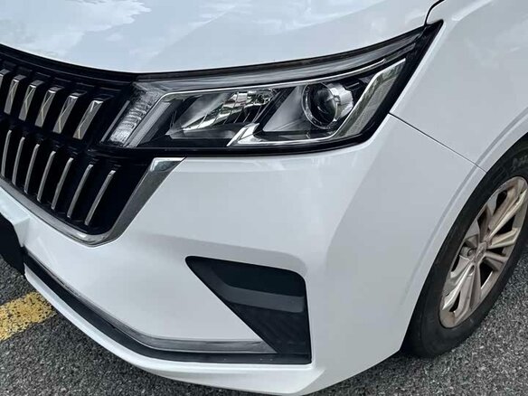 2023 Wuling Jiachen, белый, 1240000 рублей - вид 7