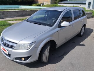 2011 Opel Astra H Рестайлинг, серебристый, 650000 рублей, вид 1