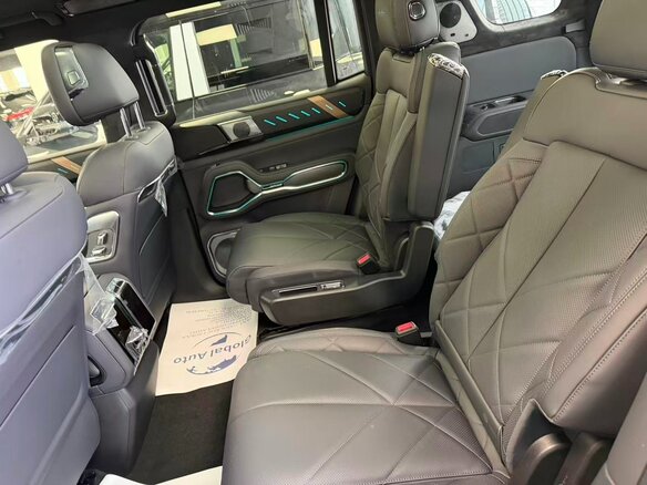 2025 BYD FangChengBao Leopard 8, чёрный, 8400000 рублей - вид 13