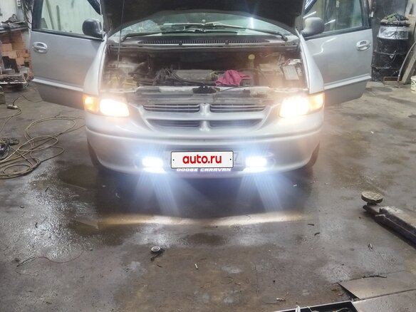 2000 Dodge Caravan III, серебристый, 500000 рублей - вид 14