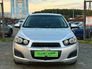 2013 Chevrolet Aveo II, серебристый, 679000 рублей, вид 5