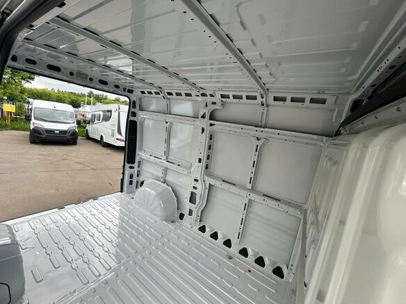 2025 Fiat Professional Ducato, белый - вид 10