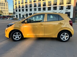 2017 Kia Picanto III, жёлтый, 1050000 рублей, вид 3