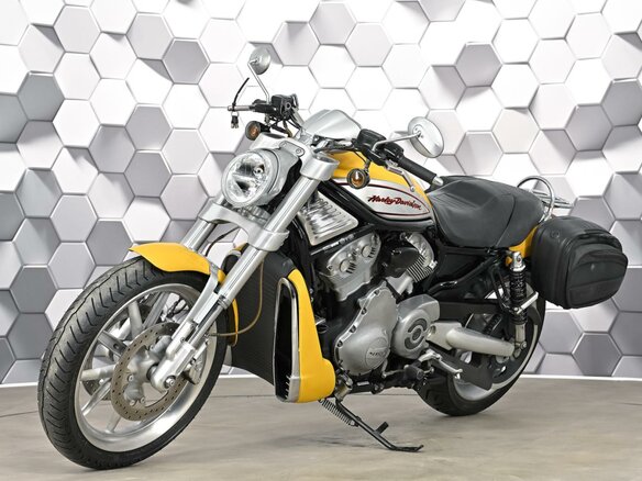 2005 Harley-Davidson V-Rod, жёлтый, 759000 рублей - вид 10