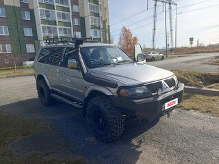 2000 Mitsubishi Pajero Sport I, серый, 800000 рублей, вид 2