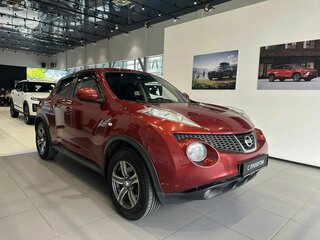 2011 Nissan Juke I, красный, 925000 рублей, вид 3