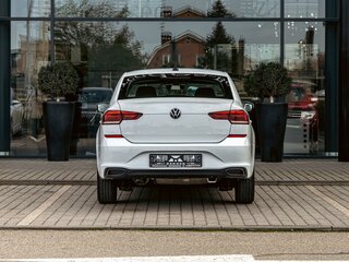2020 Volkswagen Polo VI, белый, 1495000 рублей, вид 5