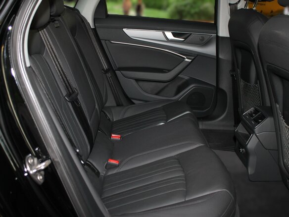 2019 Audi A6 45 TFSI V (C8), чёрный, 3900000 рублей - вид 20