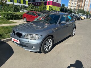 2007 BMW 1 серии 120i I (E81/E82/E87/E88), серый, 750000 рублей, вид 2