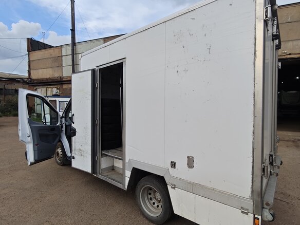 2018 Ford Transit, белый, 1750000 рублей - вид 16