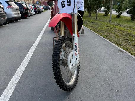 2006 Honda CRF 250R, красный, 399000 рублей, вид 3