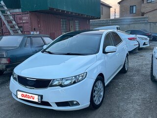 2009 Kia Cerato 5-speed II, белый, 550000 рублей, вид 1