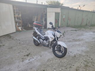 2014 Suzuki GSR 250, белый, 260000 рублей, вид 1