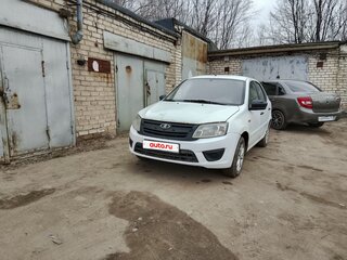 2015 Lada (ВАЗ) Granta I, белый, 325000 рублей, вид 2