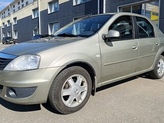 2011 Renault Logan I Рестайлинг, бежевый, 450000 рублей, вид 1