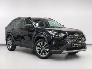 2021 Toyota RAV4 V (XA50), чёрный, 3390000 рублей, вид 3