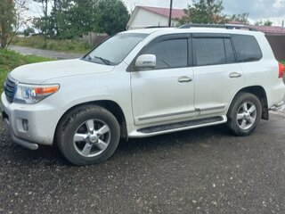2013 Toyota Land Cruiser 200 Series Рестайлинг 1, белый, 4000000 рублей, вид 5