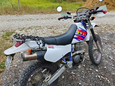 1996 Yamaha TT-R250, белый, 290000 рублей, вид 1