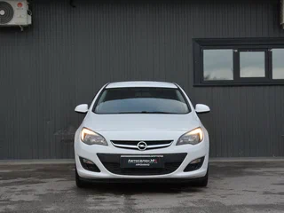 2012 Opel Astra J Рестайлинг, белый, 689999 рублей, вид 3