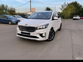 2019 Kia Carnival III, белый, 3349000 рублей, вид 1