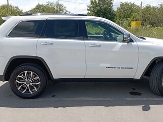 2018 Jeep Grand Cherokee IV (WK2) Рестайлинг, белый, 3400000 рублей, вид 4