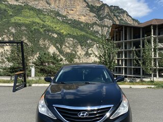 2010 Hyundai Sonata VI (YF), чёрный, 1200000 рублей, вид 1