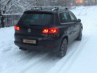2011 Volkswagen Tiguan I Рестайлинг, чёрный, 1500000 рублей, вид 3