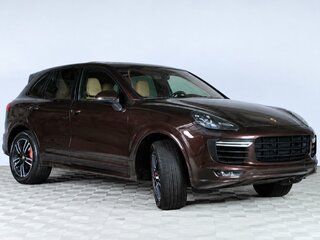 2016 Porsche Cayenne Turbo II Рестайлинг (958), коричневый, 4329000 рублей, вид 1