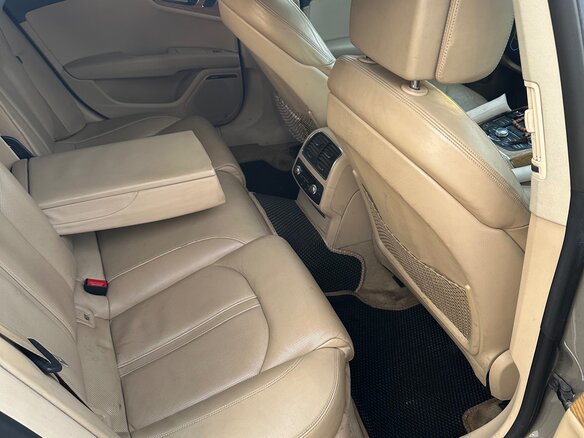 2013 Audi A7 S-tronic I (4G), бежевый, 2350000 рублей - вид 37