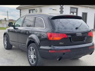 2007 Audi Q7 I (4L), чёрный, 570000 рублей, вид 3