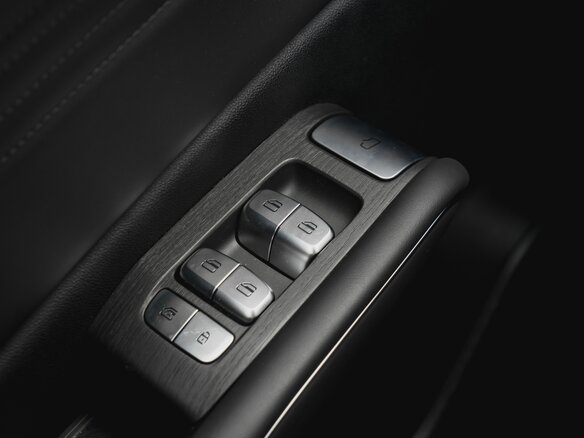 2026 Omoda C7, чёрный, 3099000 рублей - вид 7