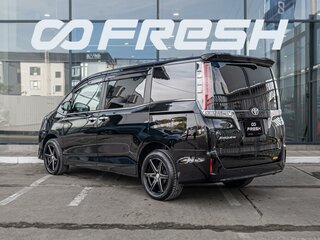 2019 Toyota Esquire I Рестайлинг, чёрный, 2899000 рублей, вид 2