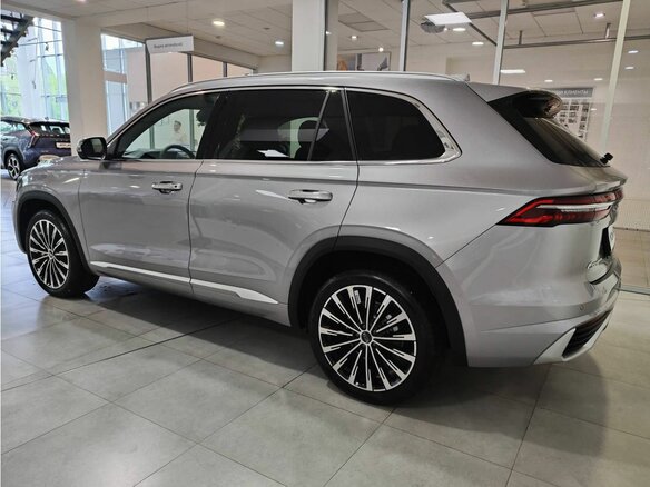 2026 Geely Monjaro I, серебристый - вид 3