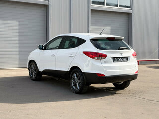 2015 Hyundai ix35 I Рестайлинг, белый, 1190000 рублей, вид 4