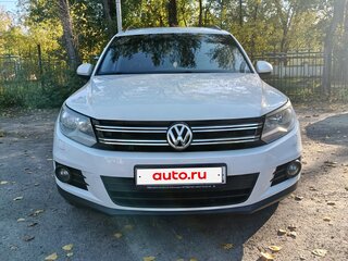 2015 Volkswagen Tiguan I Рестайлинг, белый, 1550000 рублей, вид 1
