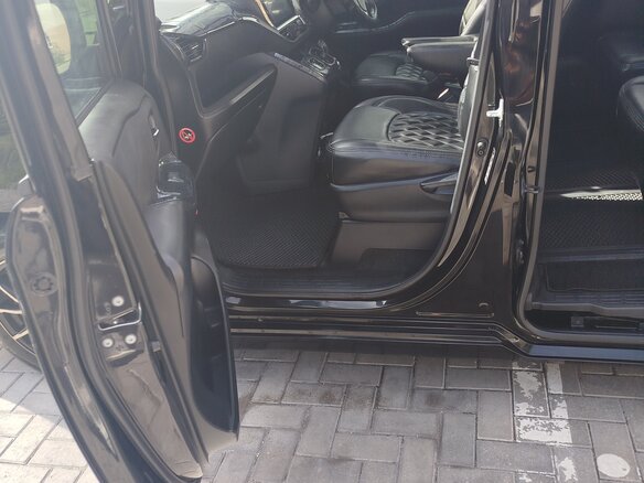 2015 Toyota Voxy III (R80), чёрный, 2200000 рублей - вид 24