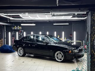 1998 BMW 5 серии 540i IV (E39), чёрный, 670000 рублей, вид 5