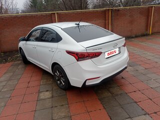 2017 Hyundai Solaris II, белый, 1050000 рублей, вид 4