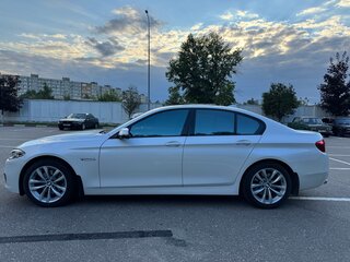 2016 BMW 5 серии 520d VI (F10/F11/F07) Рестайлинг, белый, 2490000 рублей, вид 5