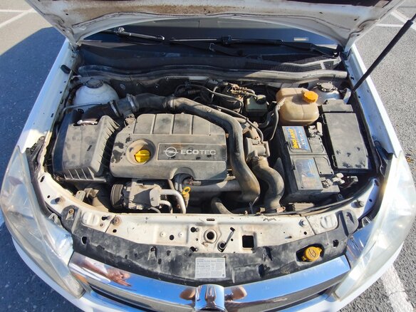 2008 Opel Astra H Рестайлинг, белый, 450000 рублей - вид 11