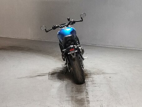 2023 Yamaha XSR900, синий, 1277000 рублей, вид 4