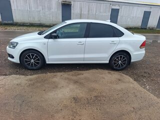 2014 Volkswagen Polo V, белый, 710000 рублей, вид 5