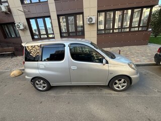 1999 Toyota FunCargo, серый, 550000 рублей, вид 3